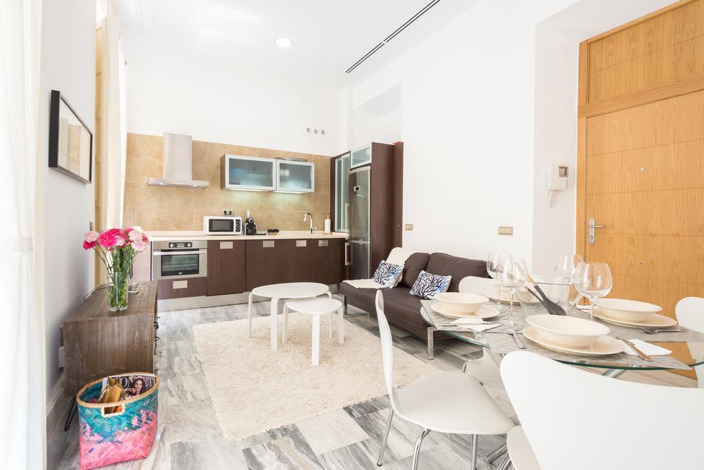 Apartamento Plaza Picasso Málaga Exterior foto